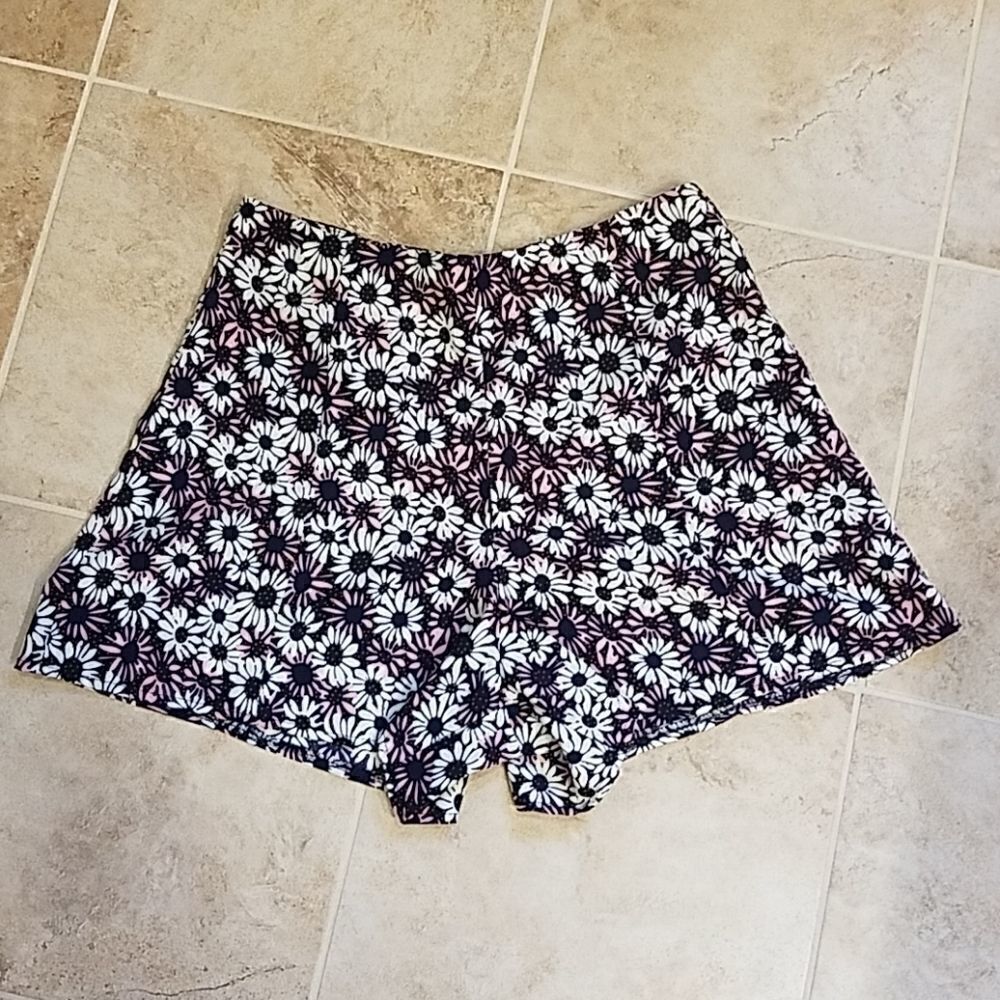 Anthropologie brand Sans Souci floral rayon shorts